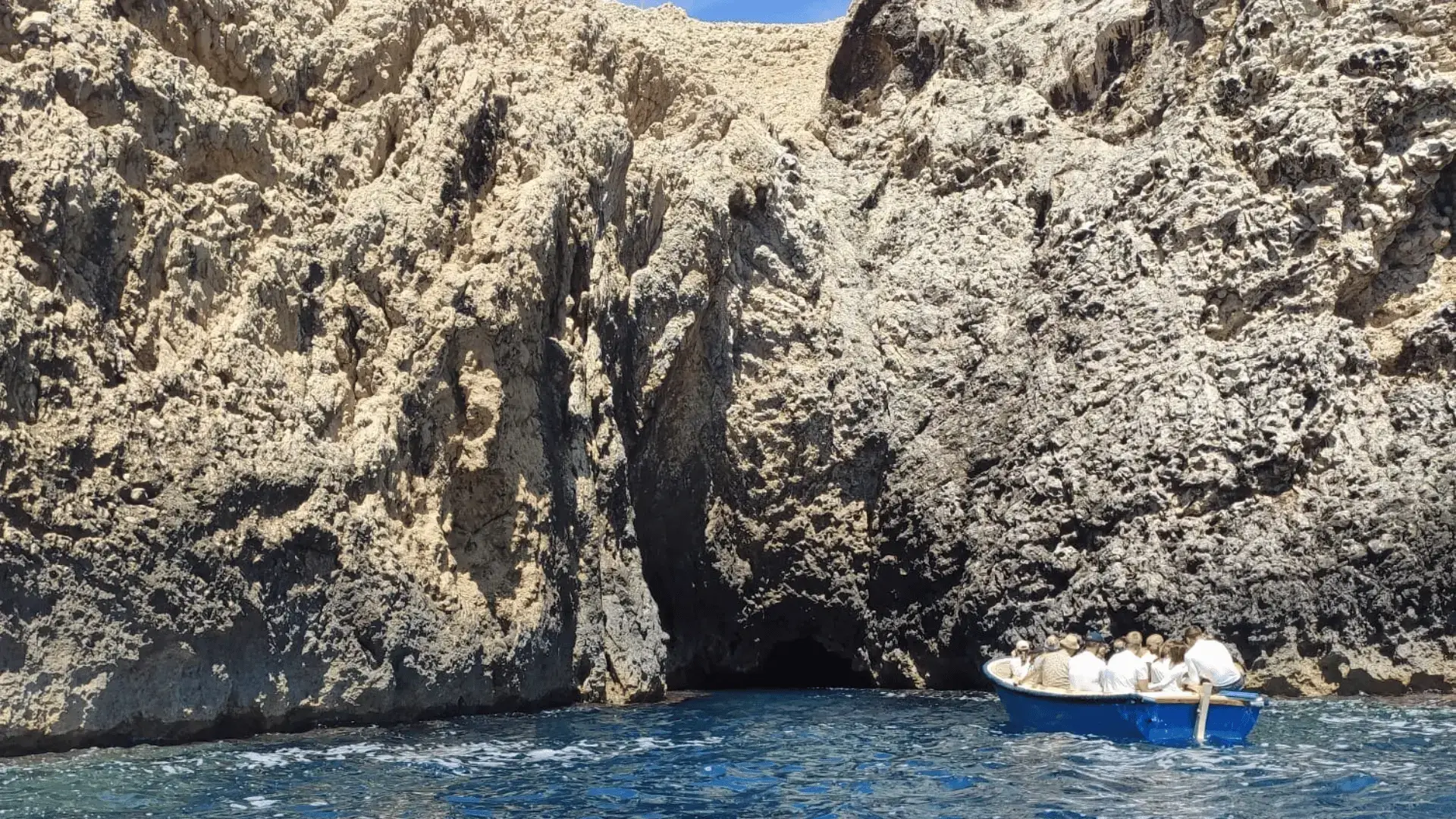 Blue Cave & Islands - excursion from Bol Brac Blue Cave & Islands - excursion from Bol Brac