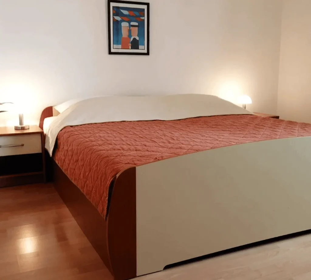 Top Floor Apartment - double room_2 Top Floor Apartment - Apartments Borovina in Bol Brac - double room_2