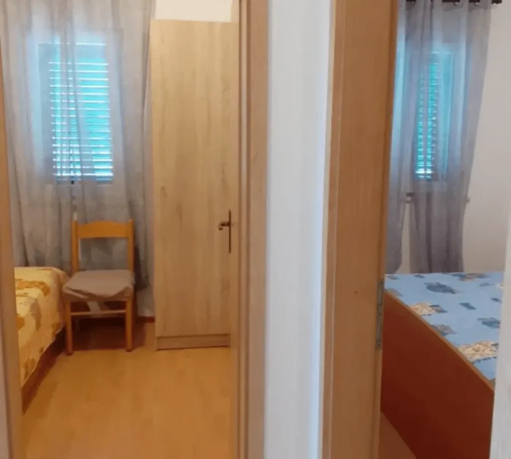 West Side Apartment - double room and single room West Side Apartment - Apartments Borovina in Bol Brac - double room and single room